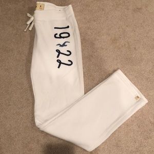 Hollister sweatpants
